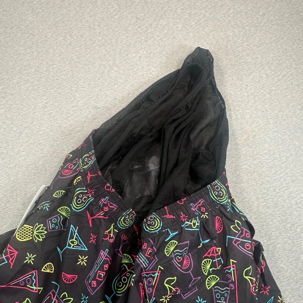 Tipsy Elves neon cocktail